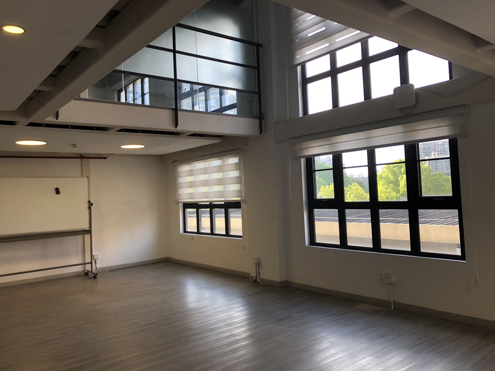 创享塔 154.16㎡ loft户型 154.16㎡ office — photo